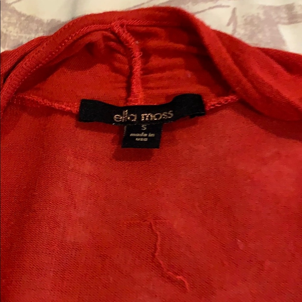 Woman’s tops